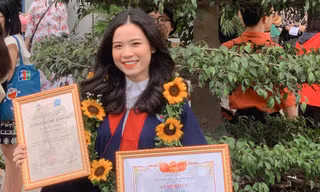 Vừa học vừa làm thêm, nữ sinh chia sẻ bí quyết trở thành thủ khoa