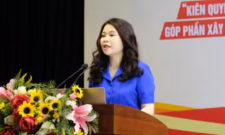 Mỗi đoàn viên, thanh niên cần có dũng khí bảo vệ cái đúng, đấu tranh với cái sai