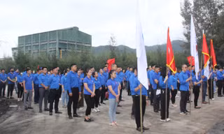 Tuổi trẻ TKV chung sức xây dựng môi trường xanh sạch đẹp