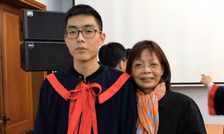Nam sinh 9x có điểm IELTS đạt 8.0 từ lớp 11, chia sẻ cách giành học bổng đại học Mỹ