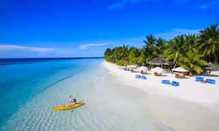 Vé máy bay và khách sạn tại Phú Quốc đã "kín" từ mùng 2 Tết.