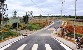Hóa giải chiêu 'núp bóng' hiến đất làm đường để kinh doanh bất động sản