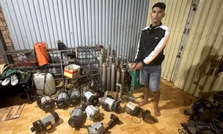 Nhóm đối tượng dùng ô tô đi trộm cắp hàng trăm mô tơ bơm nước