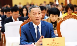 Hoàn tất khám xét phòng làm việc và nhà riêng Chủ tịch tỉnh Lâm Đồng 