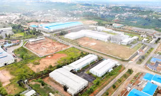 Lắp đặt trái phép hệ thống điện mặt trời trong khu công nghiệp 