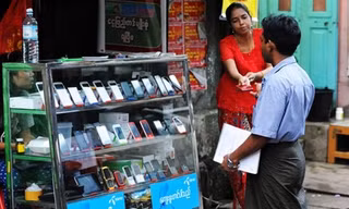 Cơn sốt điện thoại di động ở Myanmar