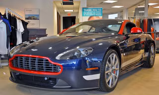 Aston Martin V8 Vantage GT 2015 'lộ nguyên hình'