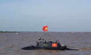 Tàu ngầm Trường Sa thử nghiệm trên biển cuối tháng 5.