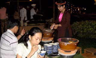 Hà Nội chính thức khai trương tuyến phố ẩm thực Hàng Buồm
