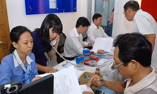 Phương án nâng tuổi hưu không được các ĐBQH tán đồng. Ảnh minh họa