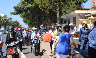  Tiểu thương tập trung trước UBND tỉnh Đắk Lắk