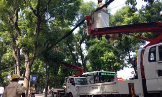 Hoạt động của doanh nghiệp công ích còn nhiều hạn chế. ảnh: Minh Tuấn 