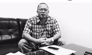 Ông Nguyễn Hữu Dũng, Chủ tịch HĐQT Cty CP Công nhận VN trong buổi làm việc tại báo Tiền Phong. Ảnh: Tuấn Minh