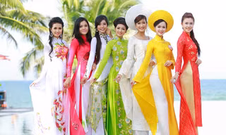 Thí sinh hỏi quy định “chưa sống thử như vợ chồng”