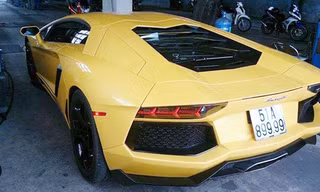 Lamborghini Aventador đầu tiên ở VN ra biển trắng tứ quý 9