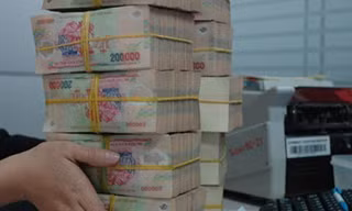 Các tập đoàn phải khai cả thu nhập ngoài lương của lãnh đạo