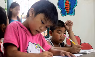 Những đứa trẻ khao khát con chữ giữa Sài Gòn