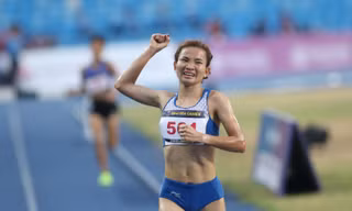 Nguyễn Thị Oanh chạy vượt xa thành tích Asiad 19 