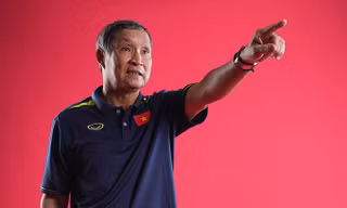 Chưa đá World Cup, HLV Mai Đức Chung đã thiết lập kỷ lục 