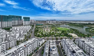 Vì sao tín dụng bất động sản tăng mạnh giữa lúc thị trường 'đóng băng'?