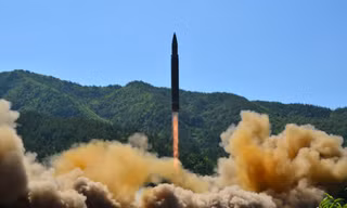 Tên lửa đạn đạo Hwasong-14 của Triều Tiên