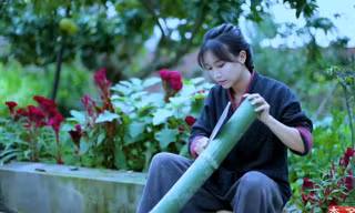 Những điều có thể bạn chưa biết về “tiên nữ đồng quê” Lý Tử Thất