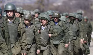 Ukraine cảnh báo: ‘Miền Đông đừng trông chờ xe tăng Nga’