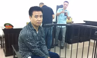 Nguyễn Mạnh Đồng tại toà