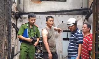 Cảnh hoang tàng sau vụ tưới xăng đốt nhà