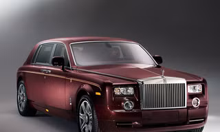 Rolls-Royce bản ‘mãnh long’ đắt hàng tại Trung Quốc
