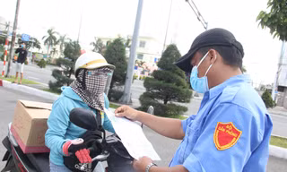 Đà Nẵng thêm 62 ca dương tính, tạm dừng thu tiền mặt với điện, nước