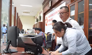 Cận cảnh những giờ phút hoạt động cuối cùng của cấp quận tại Đà Nẵng