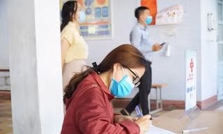 Trước Tết Nguyên đán, sinh viên Đà Nẵng đi học trực tiếp thế nào?
