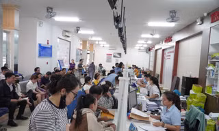 Đà Nẵng: Tăng cường thêm quầy, thêm người giải quyết thủ tục đất đai cho dân bớt “dài cổ” 