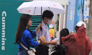 Thi tuyển lớp 10 tại Đà Nẵng: Ngày thi mát mẻ, đề Văn hay, tiếng Anh dễ lấy điểm cao