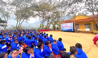 Khởi công 'Trường đẹp cho em' tại Lai Châu