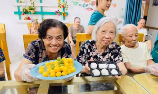 Một trung thu rất khác ở viện dưỡng lão