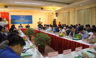 Toàn cảnh hội nghị.