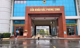 Lý do cửa khẩu Bắc Phong Sinh vắng ngắt khi thông thương biên giới Việt - Trung