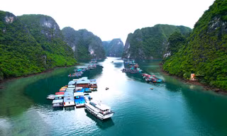 Lịch sử ít biết về làng chài cổ đẹp nhất thế giới ở vịnh Hạ Long