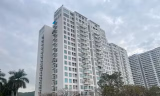 Người phụ nữ tử vong nghi rơi từ tòa chung cư ở TP Hạ Long