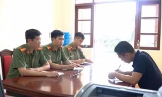 Bình luận sai về 'Hòn non bộ lớn Việt Nam', nam thanh niên bị xử phạt