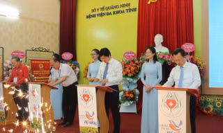Chủ tịch tỉnh Quảng Ninh đăng ký hiến mô, tạng