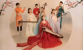 Phi Nhung khoe dàn con nuôi trong bộ ảnh Tết