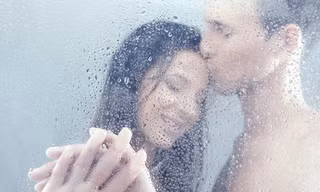 Bí quyết thực hành ‘yêu’khi con nhỏ, nhà chỉ có một phòng 