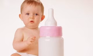 Những điều mẹ nên biết khi cai sữa cho bé