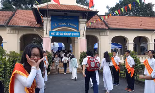 TPHCM tất bật chuẩn bị đón hơn 170.000 học sinh đi học lại 
