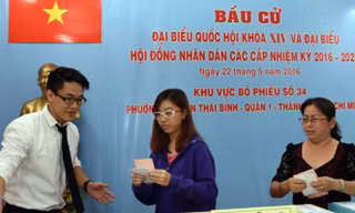 HĐND TPHCM khóa X có 95 đại biểu, được bầu tại 32 đơn vị bầu cử 