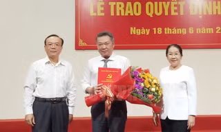 Thành ủy TPHCM công bố quyết định về công tác cán bộ