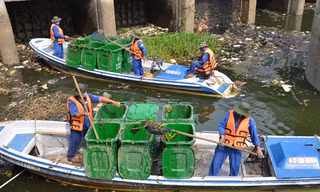Công nhân vệ sinh ở TPHCM: ‘Chúng tôi rất tủi thân…’